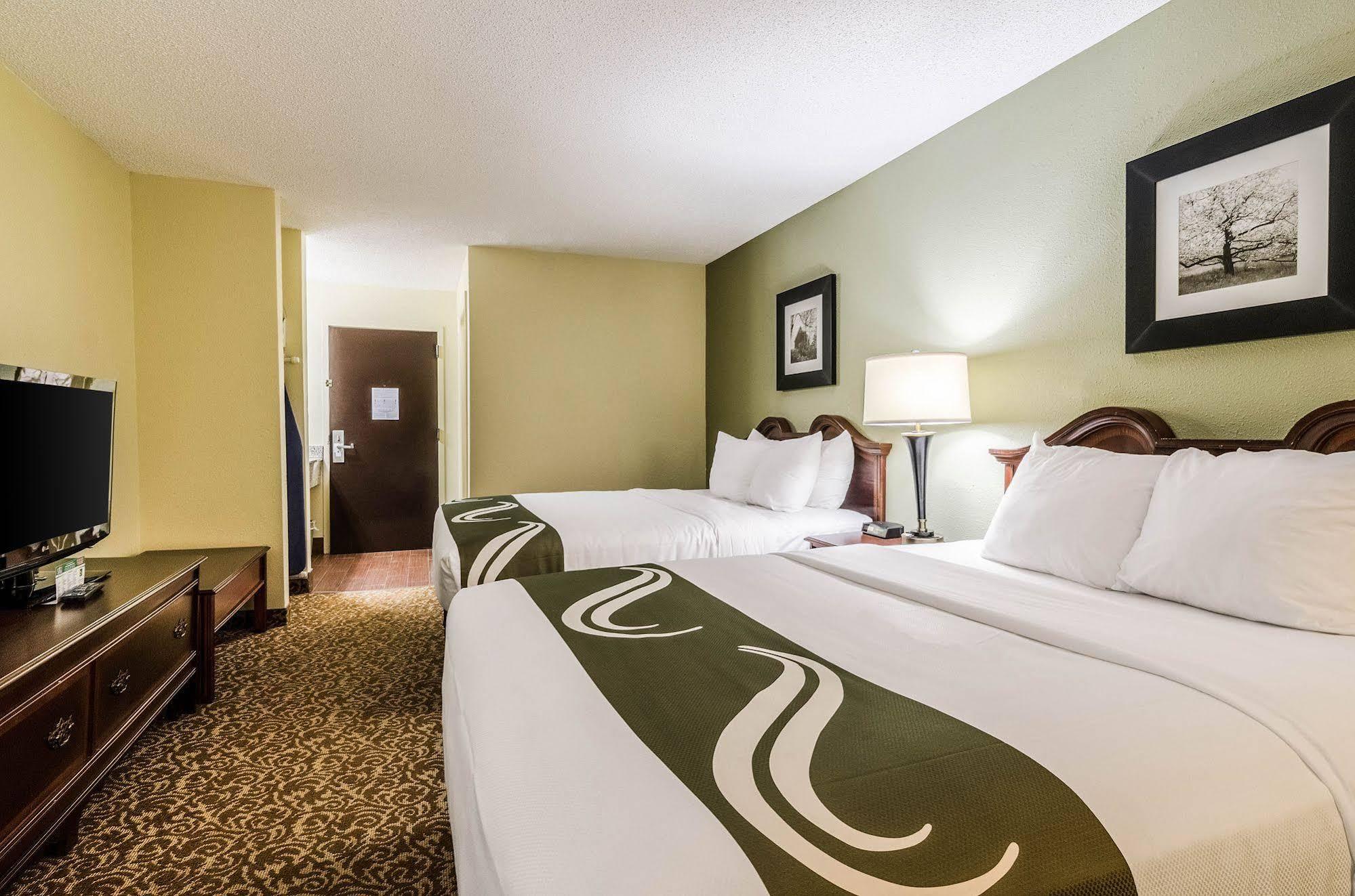 Quality Inn Whiteville North Buitenkant foto